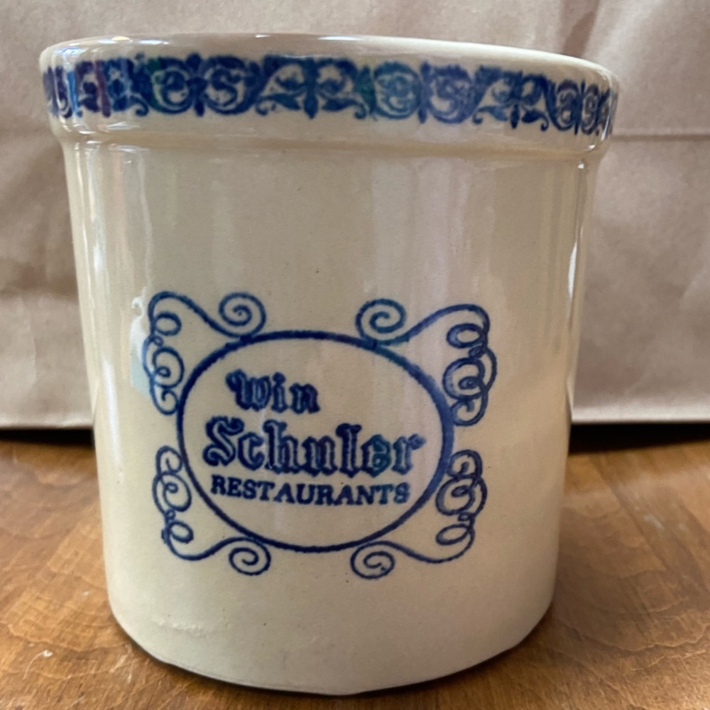 Win Schuler Crock No lid